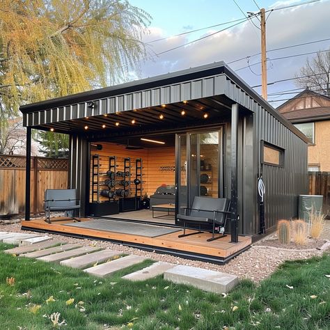 Container Yoga Studio, Gym Shed Backyard, Garden Gym Room, Backyard Gym Shed, Small Garden Gym, Patio Gym Ideas, Shed Gym Ideas, Queensland House, Shed Gym