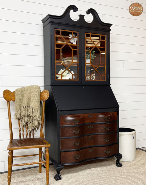 This ONE-OF-A-KIND Vintage Chippendale Style Mahogany Secretary/Bookcase is now available from Renew Home Accents. This vintage piece is made from solid Mahogany and has been completely refinished. We hand painted the piece in a timeless black and refinished the wood drawer faces and window trim for a stunning two-tone design. It features original hardware, beautifully carved legs and trim, and an abundance of storage. Chalk Painted Secretary Desk, Refinished Secretary Desk, Vintage Desk Makeover, Connersville Indiana, Painted Secretary Desks, Secretary Desk Makeover, Painted Secretary, Things Painting, Antique Secretary Desks