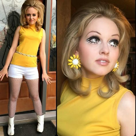 1968 Hairstyles, Gogo Girl Hair, Gogo Girl Makeup, 70s Gogo Dancer, Twiggy Halloween Costume, Twiggy Outfits, Twiggy Costume, 60s Halloween Costumes, 60s Party Outfit