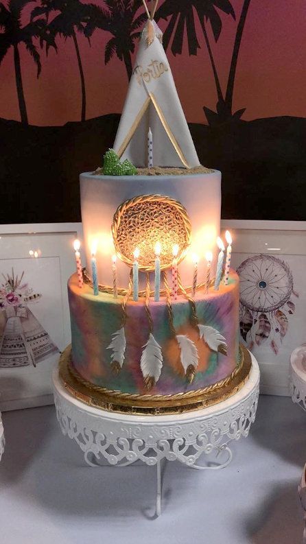 Festival Cake Birthday, Festival Theme Birthday Cake, Festival Themed Cake, Coachella Birthday Cake, Coachella Cake Ideas, Bohemian Birthday Cake, Festival Birthday Cake, Festival Cake Ideas, Coachella Cake