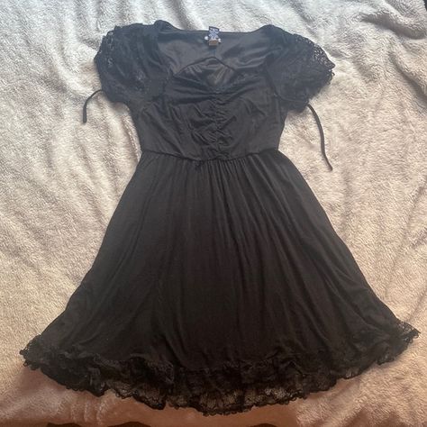 Hot topic lace black dress Hot Topic Outfits, Lace Black Dress, Hot Topic Clothes, Hot Topic Dresses, Kitty Clothes, Hello Kitty Clothes, Super Cute Dresses, Lace Dress Black, Cute Dress