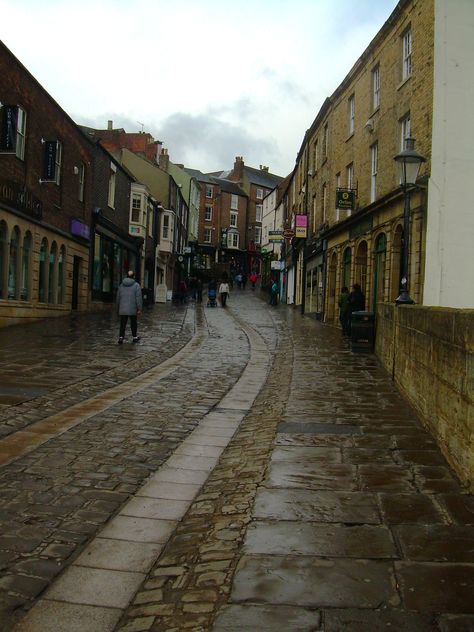 Durham, County Durham, England~Shopping on cobblestone streets between rainshowers Small Towns In England, Small Town Aesthetic England, Streets Of England, Fairytale Villages In England, Durham England, Durham County, Durham University, Durham City, North East England