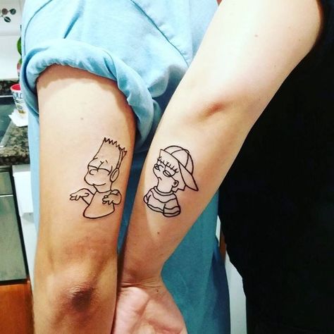 Lisa And Bart, Simpsons Tattoo, Vogel Tattoo, Brother Tattoos, Cute Couple Tattoos, Sibling Tattoos, Friendship Tattoos, Art Couple, Matching Tattoo