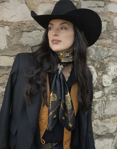 Spanish Western Fashion, Western Show Outfits, Old Money Cowgirl Outfits, Corporate Western Outfits, Cold Weather Western Outfits, Mexican Cowboy Outfit, Western Engagement Outfits, Dark Western Aesthetic, Outfit Sombrero