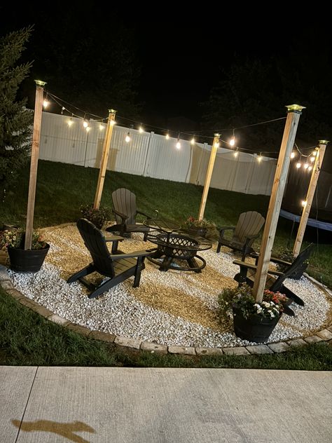 Bon Fire Pit Ideas, Cozy Backyard Ideas On A Budget, Mobile Home Garden Ideas, Fire Pit Area Ideas Backyard, Fire Pit Ideas Backyard On A Budget, Firepits Backyard Diy, Fire Pit Canopy, Backyard For Entertaining, Fire Pit Ideas Backyard