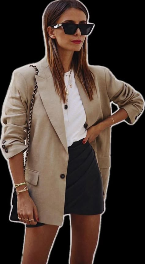 Simple Work Outfits, Blazer Fits, Look Retro, Mode Casual, Looks Street Style, 2020 Fashion, Long Blazer, Mode Inspo, Womens Fashion For Work