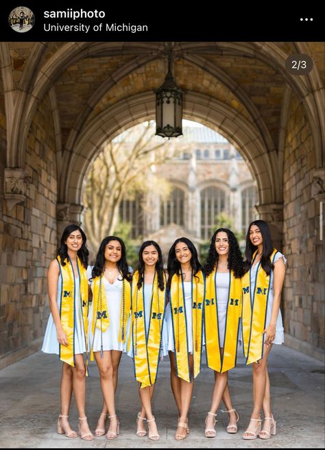 Mizzou Graduation Pictures, Michigan State Graduation Pictures, Michigan Senior Photos, Umich Graduation Photos, University Of Michigan Poster, Grad Photoshoot, University Of Michigan, Grad Pics, Photoshoot Inspo