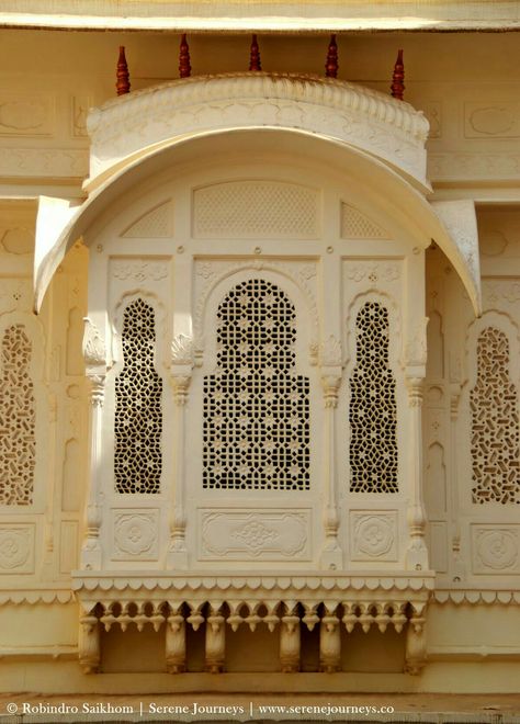 Rajasthani Elevation, Junagarh Fort Bikaner, Islamic Room, Stone Elevation, Indian Window, Mughal Design, Sheesh Mahal, Hotel Balcony, 7 Number