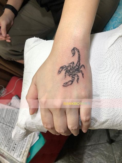 Shaded Scorpion Tattoo, Scorpio Tattoo On Hand, Scorpion Hand Tattoo Women, Scorpion Tattoo Hand, Scorpion Hand Tattoo, Scorpion Tattoo For Men, Small Scorpion Tattoo, Scorpion Tattoo Feminine, Tattoos Powerful