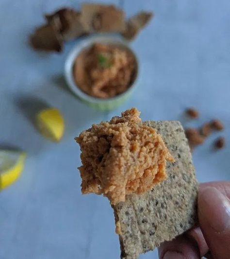 5 minute Almond Pulp Hummus (Paleo, Gluten free, Low-Carb) - Nutrition | Fitness | Wellness | Food Courage Paleo Hummus, Paleo Condiments, Wellness Food, Make Almond Milk, Paleo On The Go, Food C, Homemade Almond Milk, Wellness Recipes, Cracker Recipes