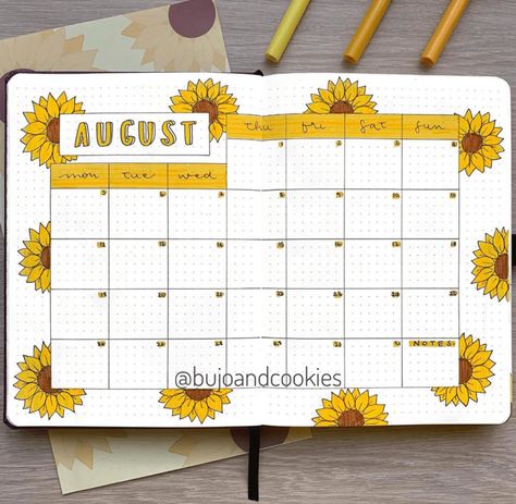 Month Themes, Bullet Journal Calendrier, Sunflower Sketches, Bullet Journal August, Bullet Journal Month, Bullet Journal Ideas Templates, Creating A Bullet Journal, Bullet Journal Paper, Bullet Journal Mood