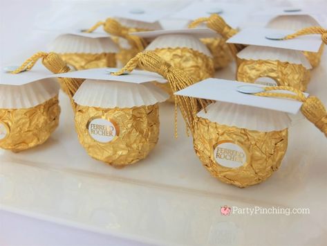 white Ferrero Roche graduation caps, DIY Glitter Gold & White Glam Graduation Party, best graduation party ideas for girls daughter, sweet grad party ideas, best graduation open house ideas Glam Graduation Party, Diy Grad Party, Grad Decor, Highschool Graduation, Grad Diy, Graduation Treats, Grad Party Favors, Party Stations, Man Bouquet