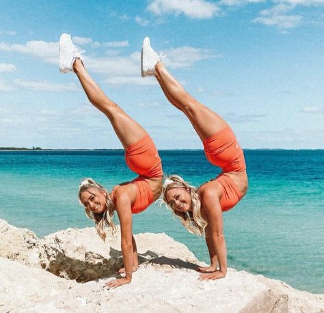 Flexible Yoga Poses, The Rybka Twins, Morning Yoga Poses, Rybka Twins, Yoga Poses Pictures, Twins Posing, Couples Yoga Poses, Acro Yoga Poses, Yoga Poses For 2