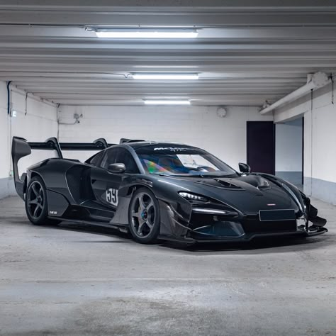 2020 McLaren Senna GTR LM 25 Edition Mclaren Senna Gtr, Mclaren Senna, Gtr Car, Bike Aesthetic, New Luxury Cars, Super Luxury Cars, Fancy Cars, Pretty Cars, Expensive Cars