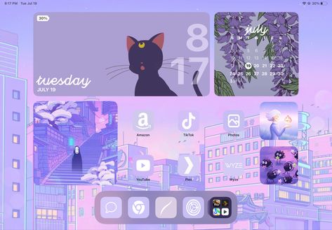 Ipad Homescreen Customization, Ipad Aesthetic Customization, Purple Anime Ipad Wallpaper, Ipad Homescreen Ideas Kawaii, Aesthetic Ipad Setup Purple, Aesthetic Ipad Homescreen Layout Purple, Ipad Asthetic Homescreen Ideas, Purple Theme Homescreen, Tablet Theme Aesthetic