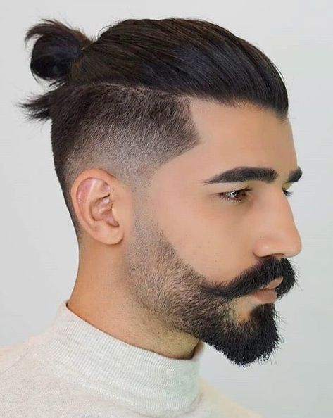 7 Types of Man Bun Hairstyles | Gallery + How To Professional Beard Styles, Man Bun Haircut, Viking Haircut, Professional Beard, Man Bun Hairstyles, Best Beard Styles, Beard Hairstyle, Mens Fade, Men Haircut Styles