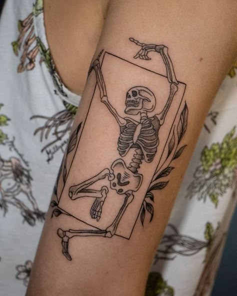 Octopus Tattoo Sleeve, Dance Tattoo, Skeleton Tattoo, Skeleton Tattoos, Tattoos For Lovers, Dancing Skeletons, Female Tattoo Artists, Stomach Tattoos, Dancing Skeleton