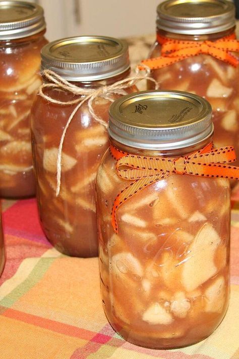 Canning Apple Pie Filling, Canned Apple Pie, Gluten Free Apple Recipes, Canning Apples, Apple Pie Filling Recipes, Pressure Canning Recipes, Homemade Apple Pie Filling, Pie Fillings, Canned Apple Pie Filling