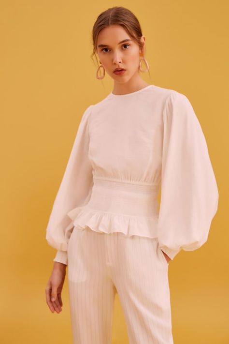 Puff Sleeves Top, Trends For 2024, Sustainable Style, Sleeves Clothing, Puff Sleeve Dresses, Sleeves Top, Puffy Sleeves, 가을 패션, Fantasy Fashion