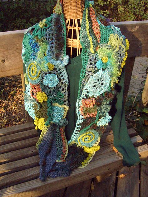 Ravelry: crochetkween's Freeform Crochet Scarf Crocheted Fashion, Free Form Crochet, Crochet Queen, Queen Royal, Threads Magazine, Form Crochet, Crochet Shawls, Crochet Goodies, Crochet Magazine