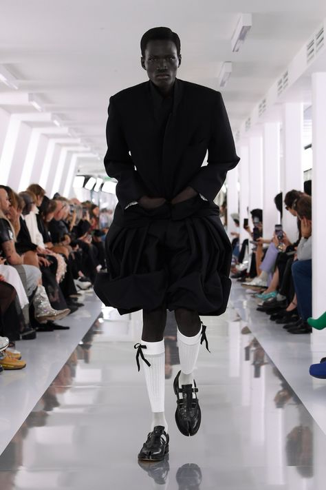 John Galliano, Spring 2024, Mad Men, Icon Design, Fashion News, Lookbook, Clothes, Design