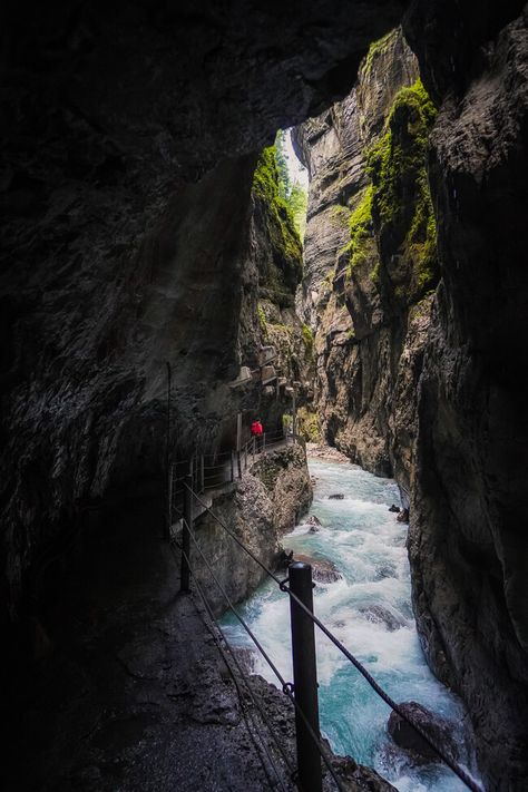 Partnach Gorge Hike in Garmisch-Partenkirchen, Bavaria Partnach Gorge Germany, Hiking Germany, Garmish Germany, Gengenbach Germany, Giessbach Waterfalls, Thailand Vacation, Garmisch Partenkirchen, Cycling Tour, Trail Map