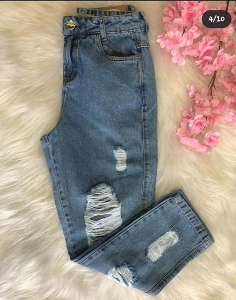 Fit Jeans Diy, Tattered Pants, Clothing Packaging, Classy Couple, Clear Pictures, Korean Fashion Dress, Jeans Diy, Modest Fashion Outfits, Casual Stylish