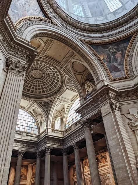 Neo Greek Architecture, Paris University, Middle Ages Architecture, Paris Pantheon, Gorgeous Architecture, Pantheon Paris, Paris Interiors, Classic Building, Neoclassical Architecture