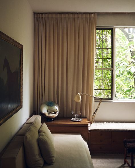 Casa Barragán - Graydon Herriott Graydon Herriott, Ace Hotel, Interior Inspo, Mexico City, Living Area, Future Home, Hotel, Architecture, Living Room