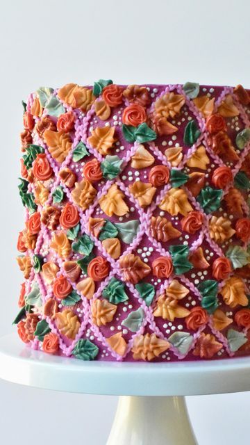 Lattice Cake Design, Lattice Braid, Quilt Cake, Fall Leaf Cake, Quilted Cake, Display Cake, Pattern Cake, Food Decorating, Patterned Cake