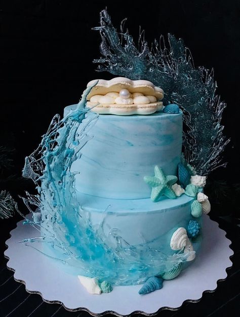 Ocean Wedding Cake, Surfer Cake, Ocean Birthday Cakes, Under The Sea Cakes, Dolphin Cakes, Ocean Cake, Island Cake, Beach Themed Cakes, Ocean Cakes