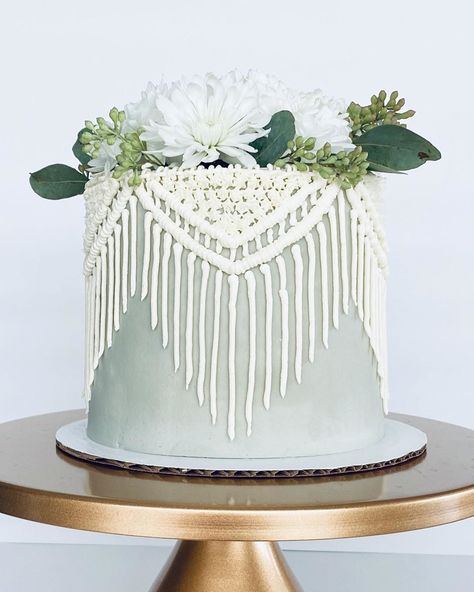 Boho Style Cake Birthday, Bohemian Bridal Shower Cake, Macrame Cake Design, Boho Chic Cake Ideas Birthday, Macrame Wedding Cake, Macrame Cake, Boho Cakes, Lane Cake, Boho Wedding Cake