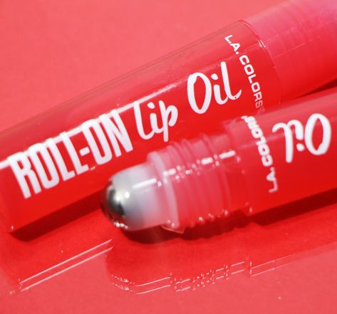 Do you know what your Saturday look needs? Our Roll-On Lip Oil ❤️ Available at select @familydollar stores! -- ¿Sabes lo que necesita tu look de sábado? Nuestro Roll-On Lip Oil ❤️ ¡Disponible en tiendas selectas de @familydollar! Lip Roller Gloss, Roller Lip Gloss, Roller Ball Lip Gloss, Roll On Lip Oil, Roll On Perfume Photography, Green Bay Packers Shirts, Fruit Roll, La Colors, Lip Smackers