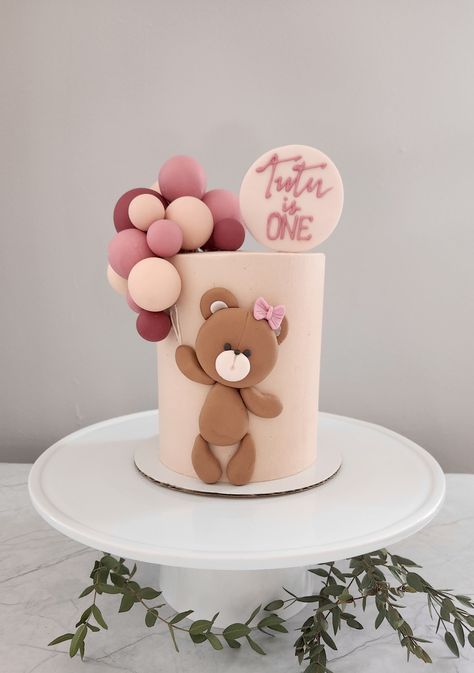 Teddy Bear Birthday Theme, Fondant Bear, Teddy Bear Birthday Cake, Toddler Birthday Cakes, 1st Bday Cake, Fondant Cakes Birthday, Baby First Birthday Cake, Girly Cakes, Teddy Bear Birthday