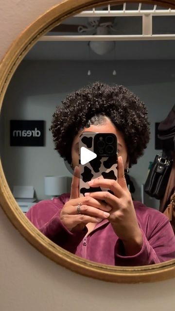 Candace🩷Renee on Instagram: "Simple Wash n Go Hairstyle for short hair 💜

A few people have said my hair is no longer considered a TWA and I guess they’re right 🫢 It feels like it was just yesterday that I chopped most of it off but it’s already been 2 months! 

#shortnaturalhair #type4hair #washngo #thickhair" Wash And Go On Short Natural Hair, Natural Hair Twa Wash And Go, Wash And Go Short Hair, Short Wash And Go Hairstyles, Wash N Go Hairstyles, Hairstyle For Short Hair, Natural Hair Twa, Hairstyle For Short, Twa Hairstyles