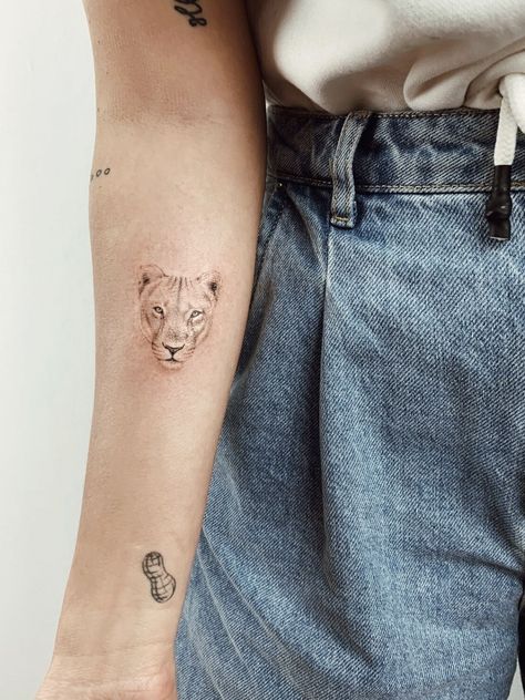 MY OWN LIONESS TATTOO #tattooideas #crosstattoo #tattoos Lion Tatoos Woman, Lioness Tattoo Ideas For Women, Small Lioness Tattoo, Lion On Wrist Tattoo, Lion Small Tattoo, Tattoo Lioness Woman, Small Lioness Tattoo For Women, Tattoos For Women Lion, Women Lion Tattoo