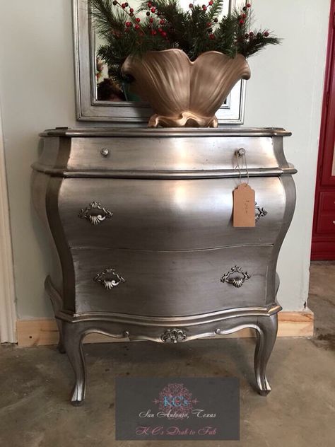 Miss Lillians Silver Metallic and black glaze By KC's Drab to Fab Silver Painted Furniture, Annie Sloan Chalk Paint Furniture, Metallic Painted Furniture, Silver Furniture, Painted Bedroom Furniture, Kids Room Paint, Furniture Finishes, Painting Furniture Diy, Chalk Paint Furniture