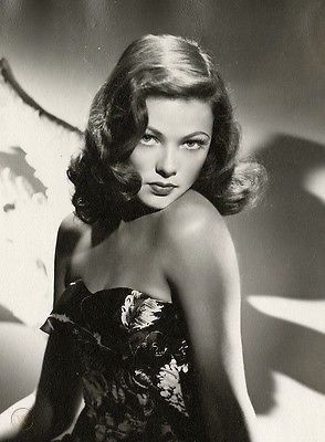 CLASSIC HOLLYWOOD GLAM no Tumblr Hollywood Glamour Photography, Gene Tierney, 1940s Hairstyles, Classic Hollywood Glamour, Vintage Hollywood Glamour, Old Hollywood Style, Vintage Black Glamour, Old Hollywood Glam, Old Hollywood Stars