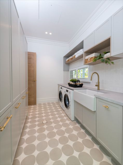 Awash with natural light, a light grey, timber and brass palette and a wealth of storage, this laundry room makes light work of washing day! The galley-style room maximises the amount that can be stored and organised within the space, including a bank of tall cabinetry in Sierra IV Oyster Grey. Find all the details below! Laundry Room Plan, Galley Laundry Room, Galley Laundry, Upstairs Laundry, Kitchen Wardrobe, Light Work, Room Planning, How To Make Light, Step Inside