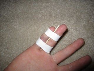 Easy Finger Brace : 4 Steps - Instructables Diy Finger Splint, Fractured Finger, Broken Finger, Finger Splint, Finger Hands, Hand Therapy, Goals Inspiration, Diy Cans, Popsicle Stick