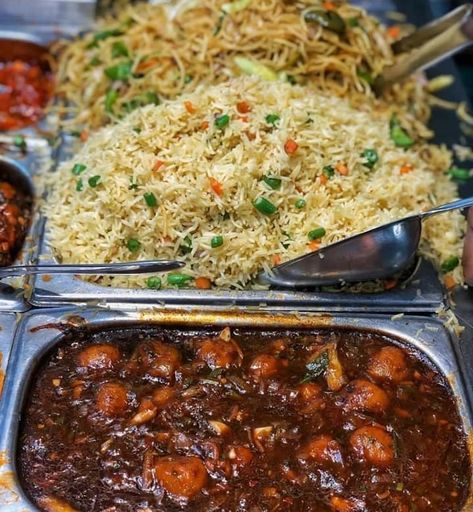 Chinese Food At Wedding, Food At Wedding, Lunch Platter, Wedding Food Stations, Food Stations, Wedding Food, Chinese Food, Kerala, Macaroni And Cheese