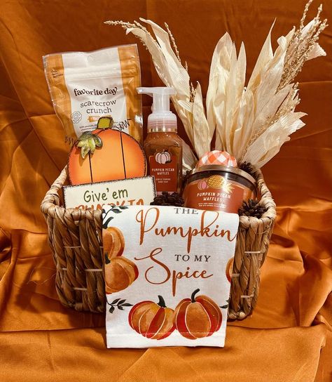 Fall Gift Basket Ideas For Dental Office, Thanksgiving Friend Gifts, Office Basket Ideas, Thanksgiving Gift Baskets Ideas, Fall Themed Basket Raffle, Cozy Fall Basket Ideas, Fall Prize Basket Ideas, Fall Theme Basket Ideas, Friendsgiving Basket Ideas