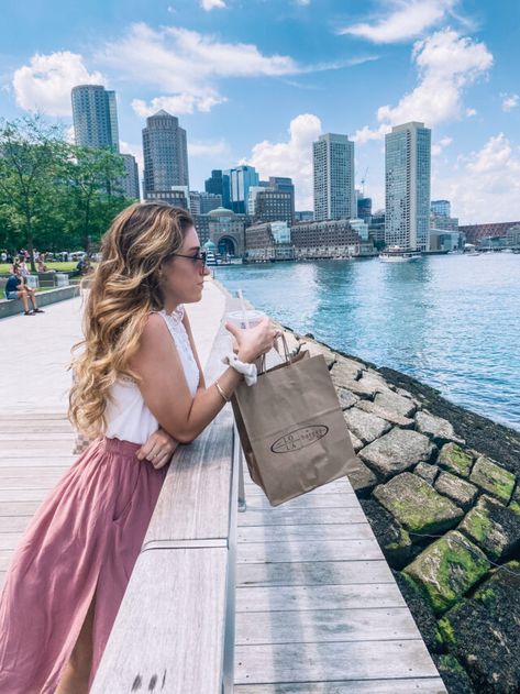 Where To Eat in Seaport, Boston - Jessica Litras Boston Summer Outfit, Boston Summer Outfits, Seaport Boston, Boston Seaport, Best Summer Outfits, Flowy Skirts, At Home Outfits, Summer Outfits For Women, Pink Maxi Skirt