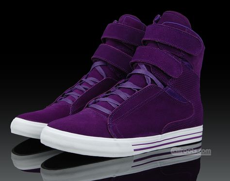 Bieber Supras! Me and Ash need some of these! Purple Supra, Justin Bieber Shoes, Purple Tennis Shoes, Supra Sneakers, Sick Shoes, Supra Shoes, Mens Trendy Outfits, All Things Purple, Wishful Thinking