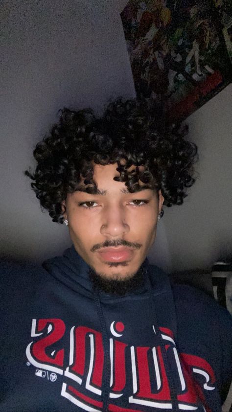 Latino Curly Hair, Curly Boy Hair, Curly Mens Hairstyles, Curly Boy, Hair Twists Black, Male Haircuts Curly, Men Blonde Hair, Mixed Guys, Boy Hair