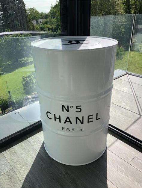 Black And White Theme, Chanel Paris, Givenchy, Alaska, Wedding Venue, Trash Can, Barrel, Chanel, Cricut