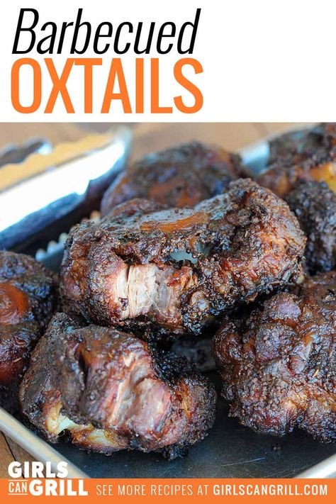 Oxtails aren’t from some crazy animal. They’re actually just beef. And barbecued oxtails are a great juicy, beefy dinner alternative. Oxtails Dinner Ideas, Oxtail Recipes Easy, Bake Turkey Wings Recipe, Cooking Oxtails, Beef Oxtail, Smoked Ham Recipe, Bbq Smoker Recipes, Easy Goulash Recipes, Oxtail Recipes