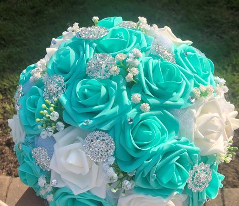 Tiffany Blue Wedding Bouquet, Tiffany Blue Bouquet, Turquoise Bouquet Wedding, Turquoise Flower Bouquet, Turquoise Wedding Ideas, Turquoise Wedding Bouquets, Aqua Wedding Theme, Turquoise Wedding Dresses, Turquoise Wedding Theme