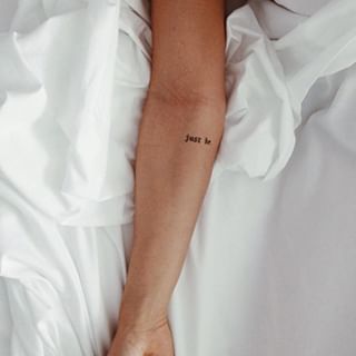 @alittlebitoflor her tattoo! 🎀 'Just be' #smalltattoo #justbetattoo #quotetattoo #armtattoo #tattoo #inkt #tattooaccount #inked Wörter Tattoos, Dragons Tattoo, X Tattoo, Shape Tattoo, Awesome Tattoo, Minimalism Art, Erin Wasson, Detailed Tattoo, Dainty Tattoos