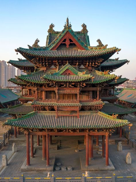 Chinese Traditional Building, Ancient China Architecture, Tang Dynasty Architecture, Chinese Architecture Traditional, Chinese Temples, China Temple, Chinese Roof, Tour Photography, Chinese Buildings